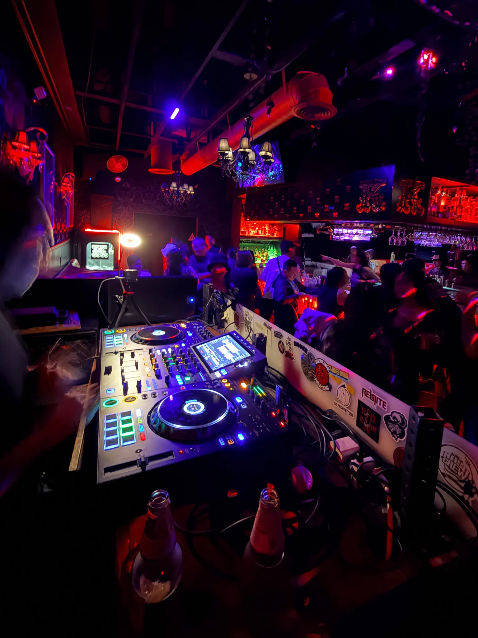 Kitsch Bar · TUE · FEB 24 · 2026